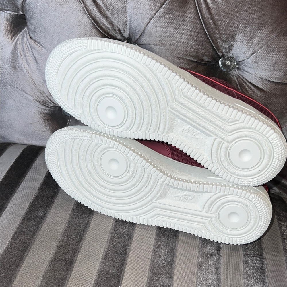 🐍 ELITE STYLE: Nike Air Force 1 Low Burgundy Snakeskin Exotic Luxe US 9 🤩✨👟 - Picture 2 of 5